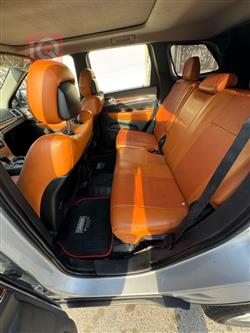 جیپ گراند شیرۆکی